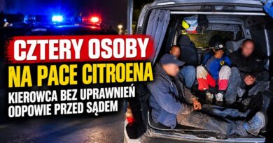 Cztery osoby na pace Citroena Cztery osoby na pace Citroena